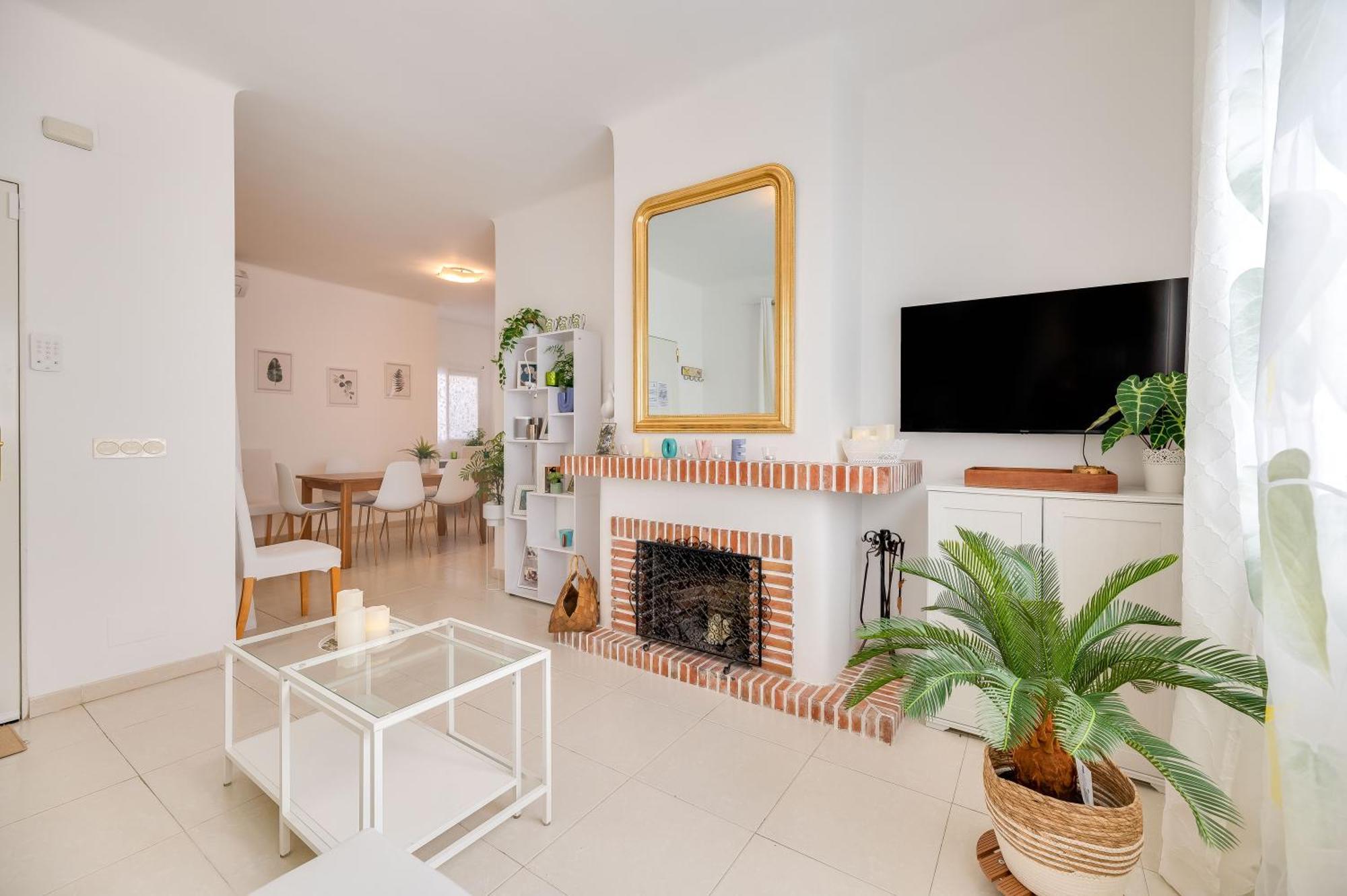 Vt Villa Carmelo 3Bdr Private Pool توريمولينوس المظهر الخارجي الصورة